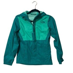 Kids North Face Green/Teal Windbreaker Size M (10/12)